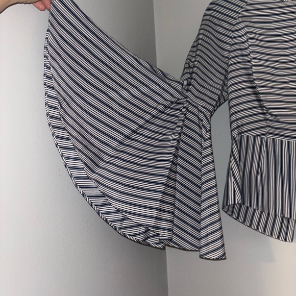 Milly Fluted Striped Silk & Cotton Blouse Bell Sleeve Keyhole Open Back Tie - Picture 5 of 12